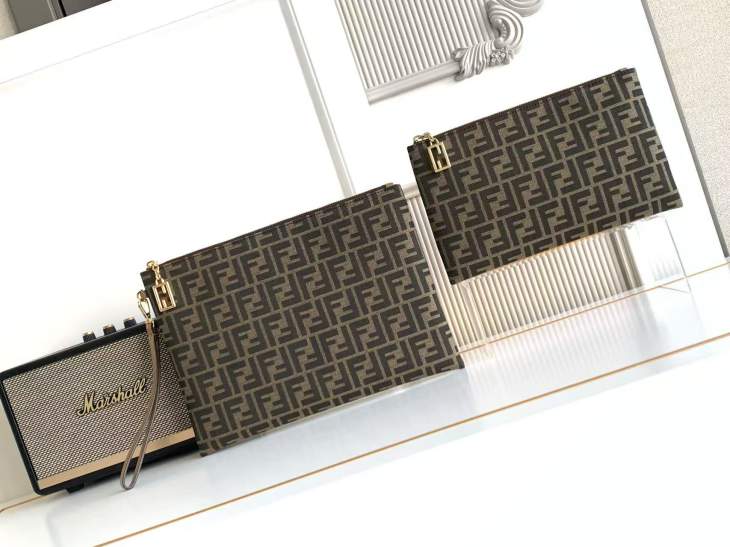 Picture of Fendi Wallets _SKUfw237515956fw